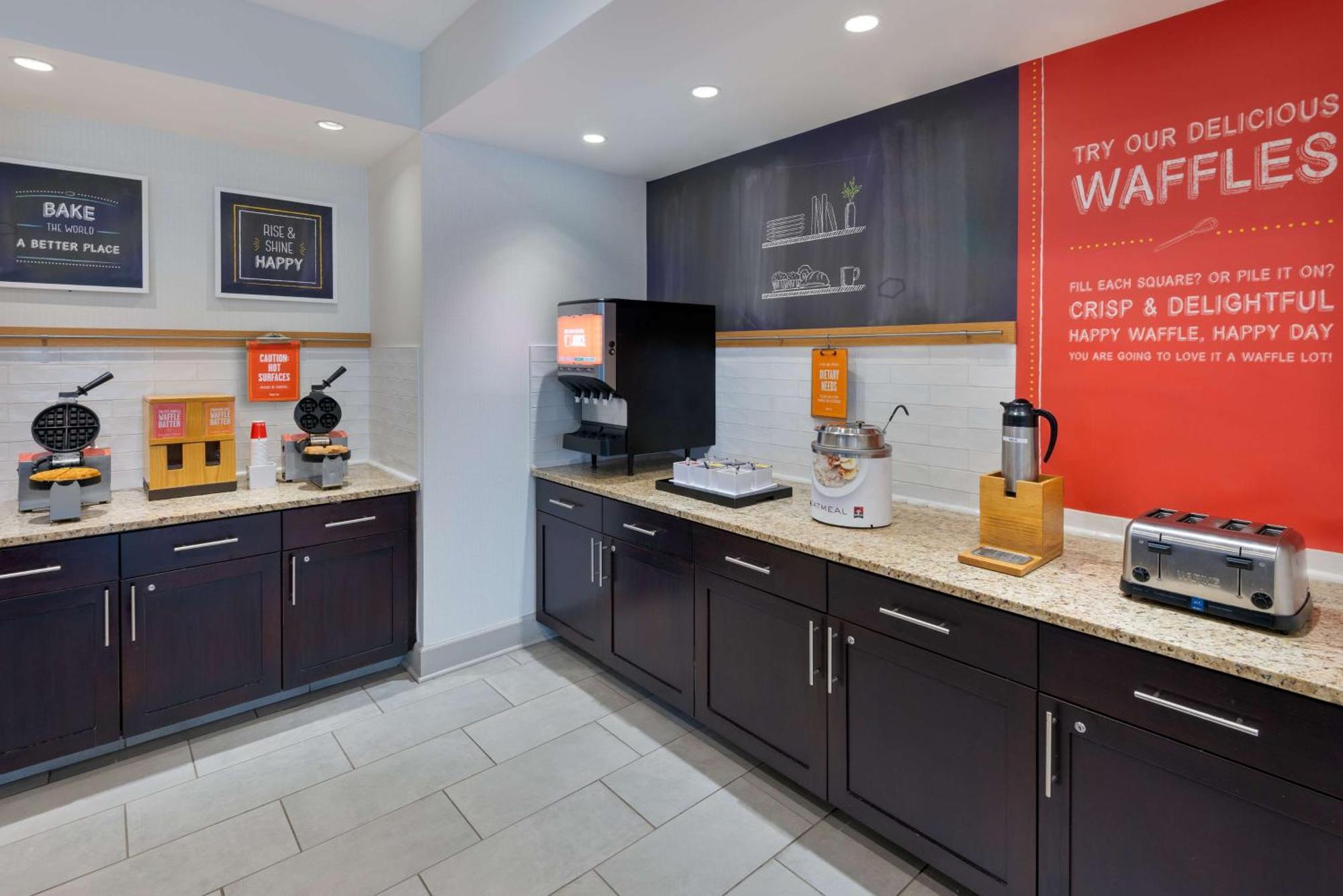Hampton Inn & Suites Buffalo/Downtown Bagian luar foto